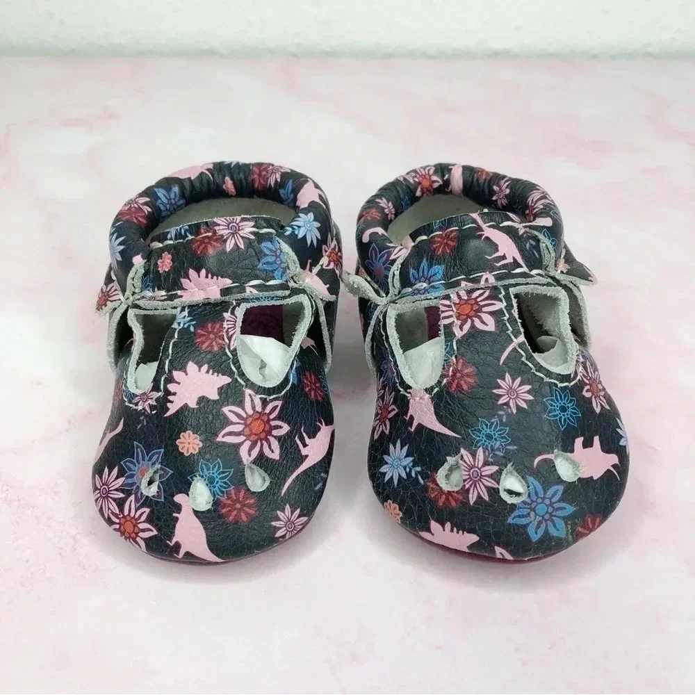 Freshly Picked Mary‎ Jane Dinos & Dahlias size 1 infant Rare Discontinued Style